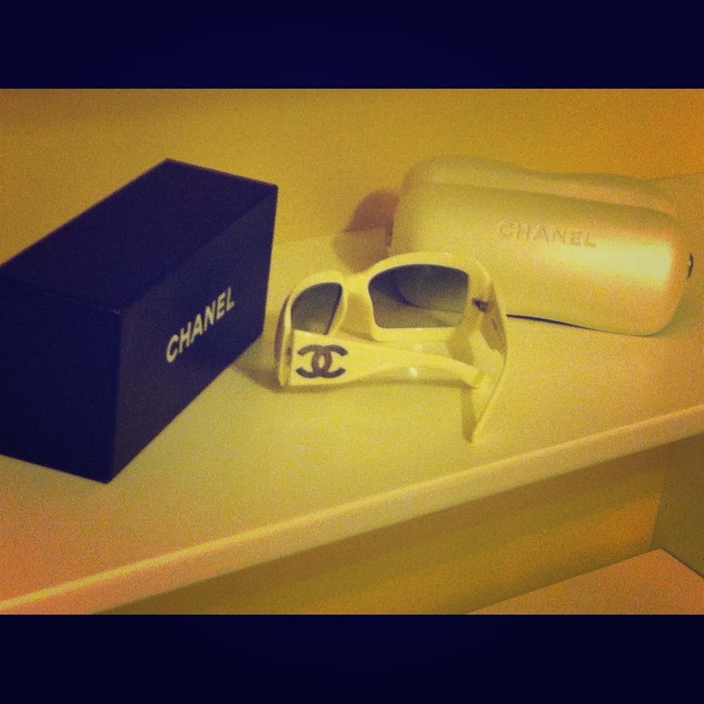 COPY - CHANEL 5076H 71611 smoke/white